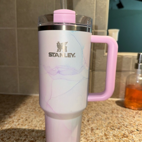 Stanley Pastel Pink Tumbler with Handle - Picture 1 of 4